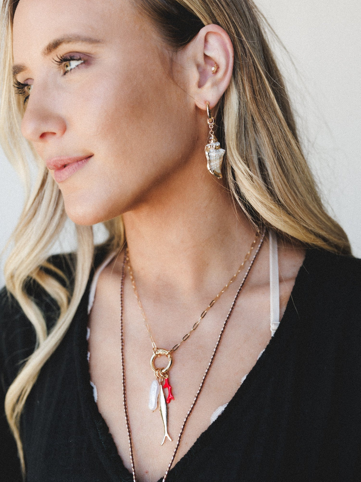 Seashell Dreamer Earrings - Shell